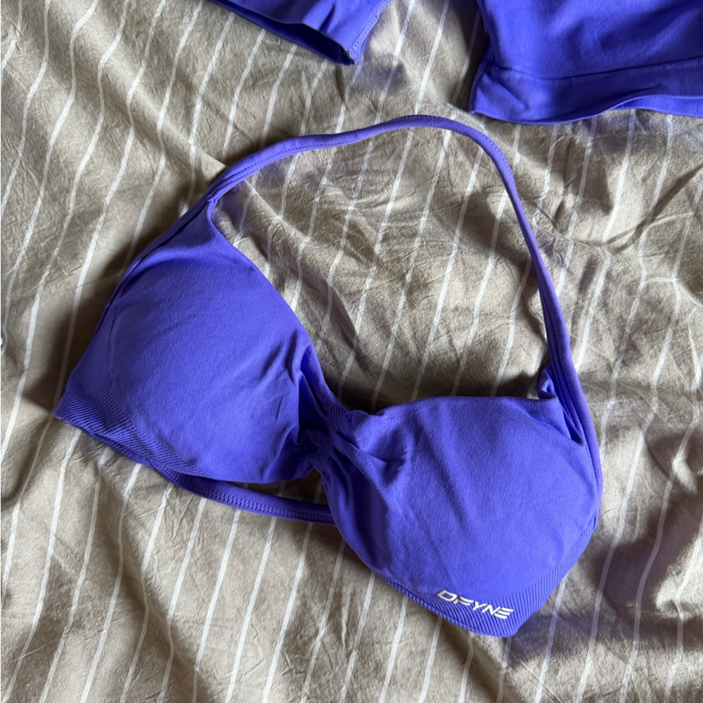 Dfyne Impact Strappy bra